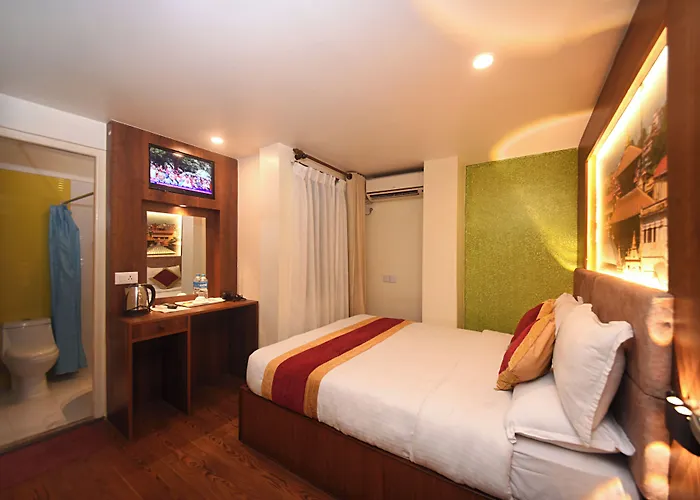 Hotel Friends 3*